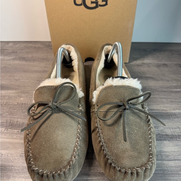 UGG Plush Suede Moccasin Wool Loafers Col: Dry Leaf Mens 11 - Picture 3 of 9